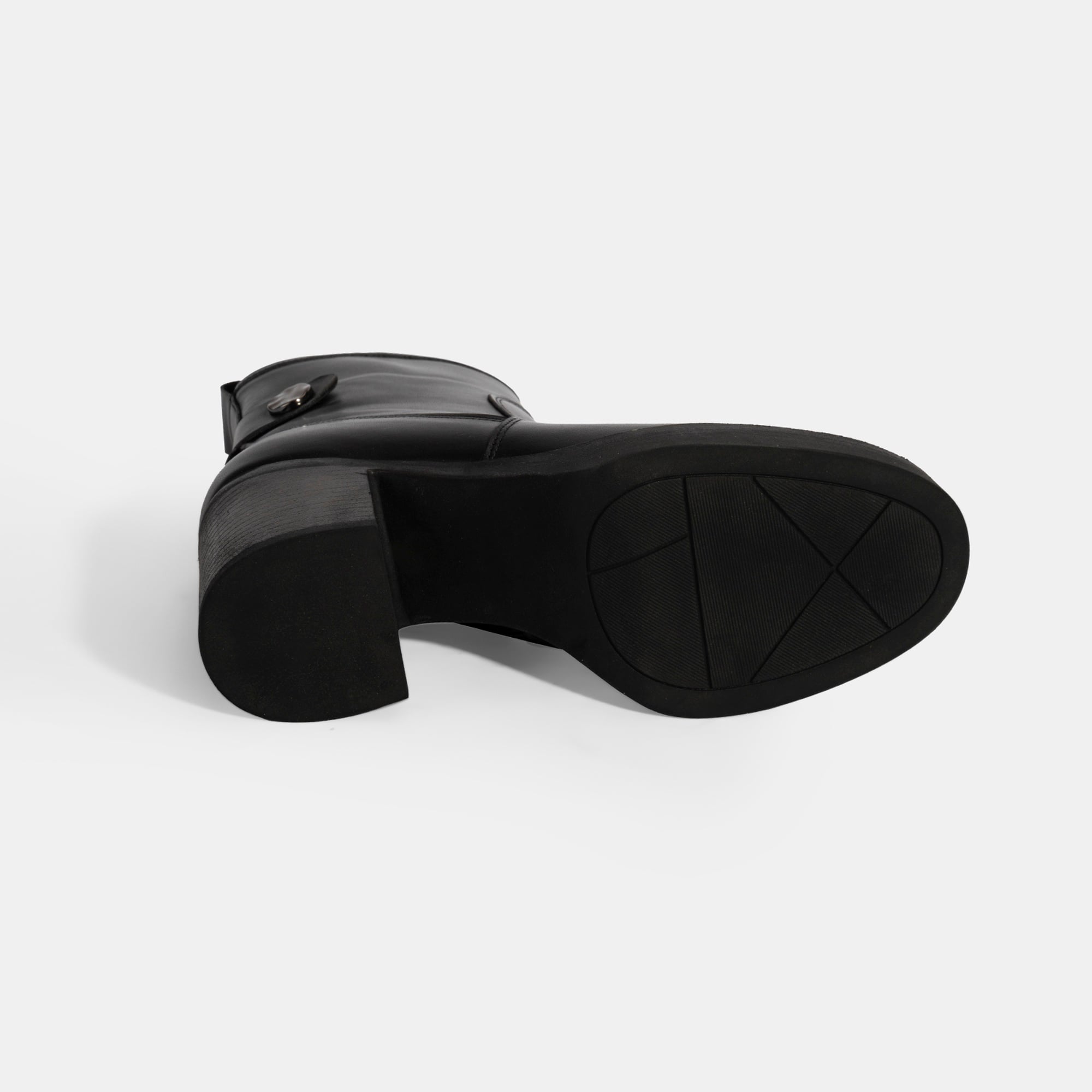 Kadın Siyah Kalın Topuklu Deri Bot