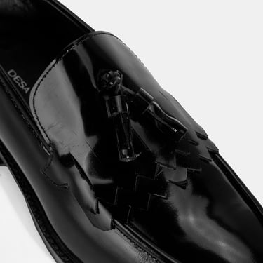  Erkek Siyah Püskül Detaylı Deri Loafer