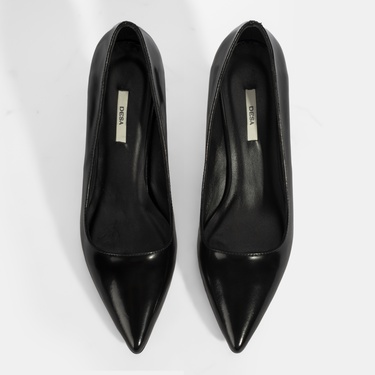  Kadın Siyah Metal Topuk Detaylı Rugan Abiye Ayakkabı