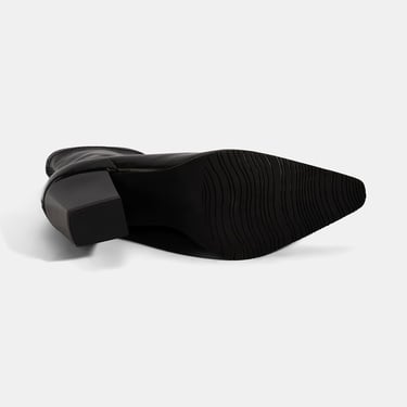  Kadın Siyah Metal Burun Detaylı Topuklu Stretch Bot