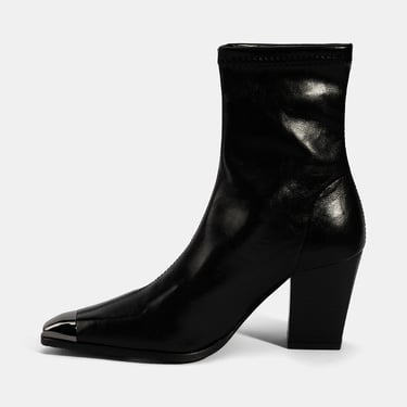  Kadın Siyah Metal Burun Detaylı Topuklu Stretch Bot
