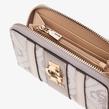  Guess Erenia Kadın Siyah Cüzdan