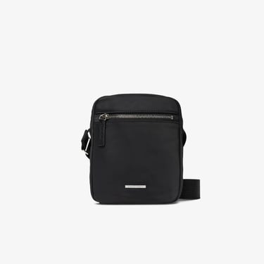 Calvin Klein Sleek Nylon Reporter Erkek Siyah El Çantası