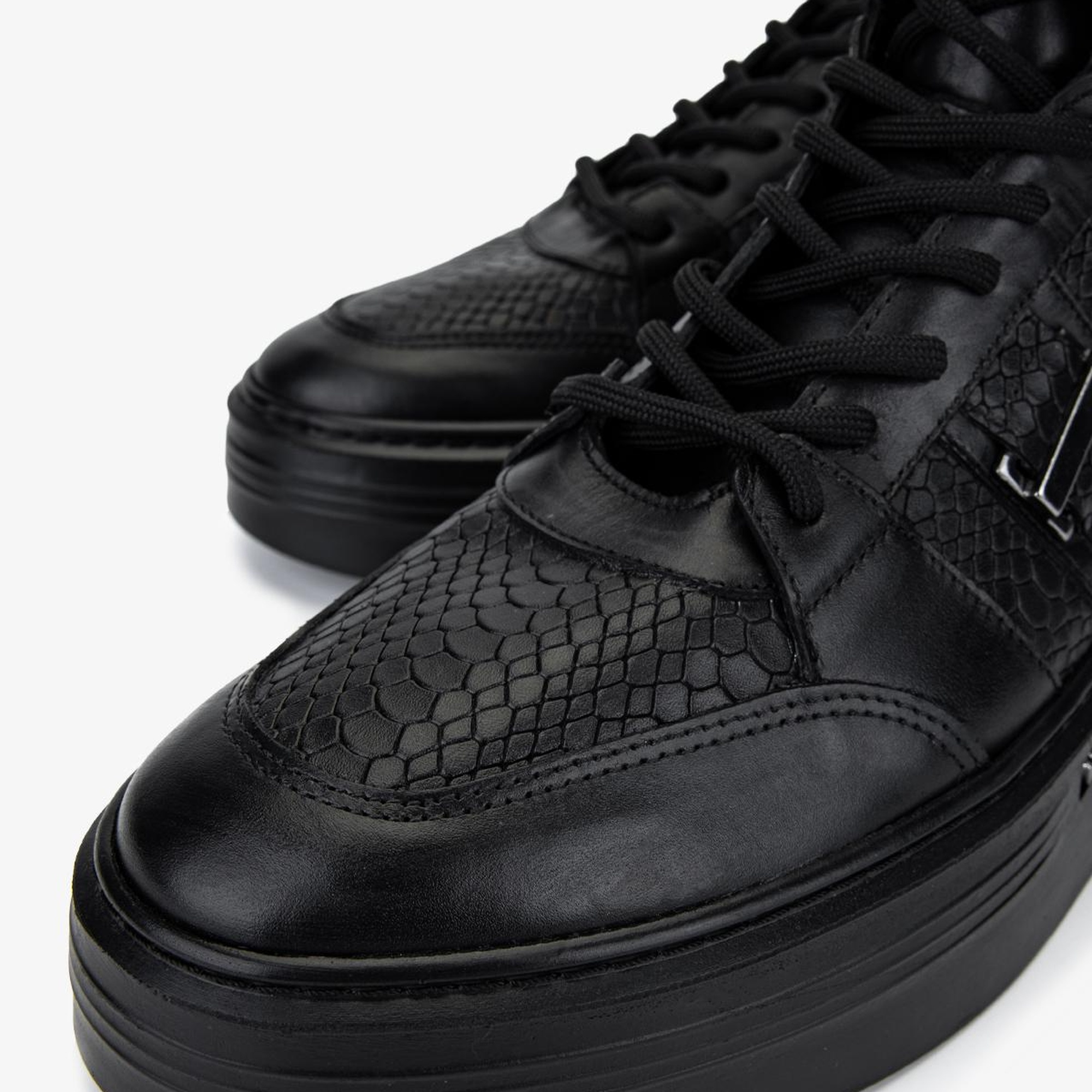 Valmenti Erkek Hakiki Deri Siyah Casual Bot