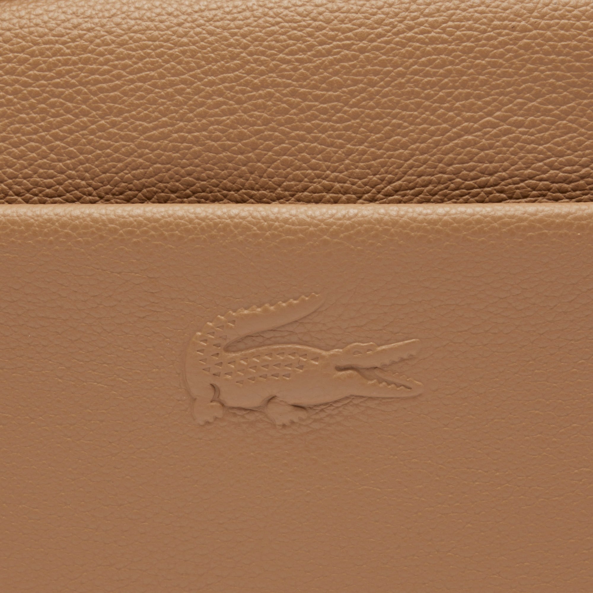 Lacoste City Court Kadın Deri Kahverengi Postacı Çantası