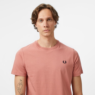  Fred Perry Crew Neck Erkek Pembe T-Shirt