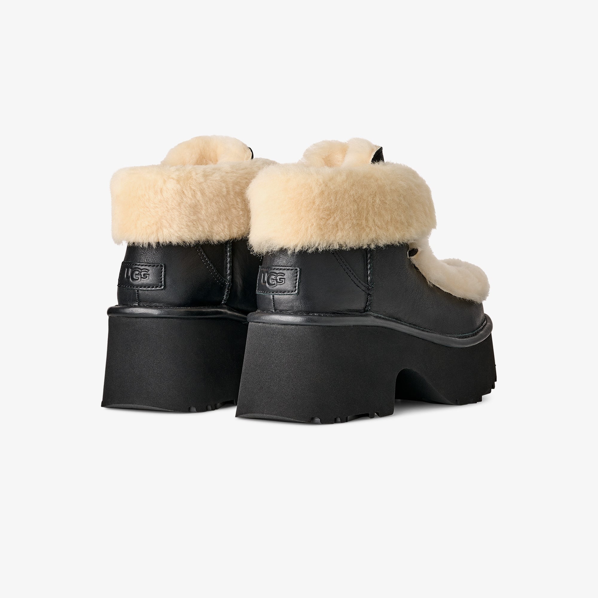 UGG Esmee Leather Lace Up Kadın Siyah Bot