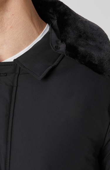  Network Erkek Siyah Kürk Detaylı Mont