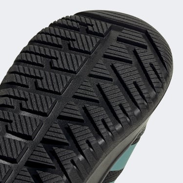  adidas Winterplay Çocuk Siyah Ayakkabı