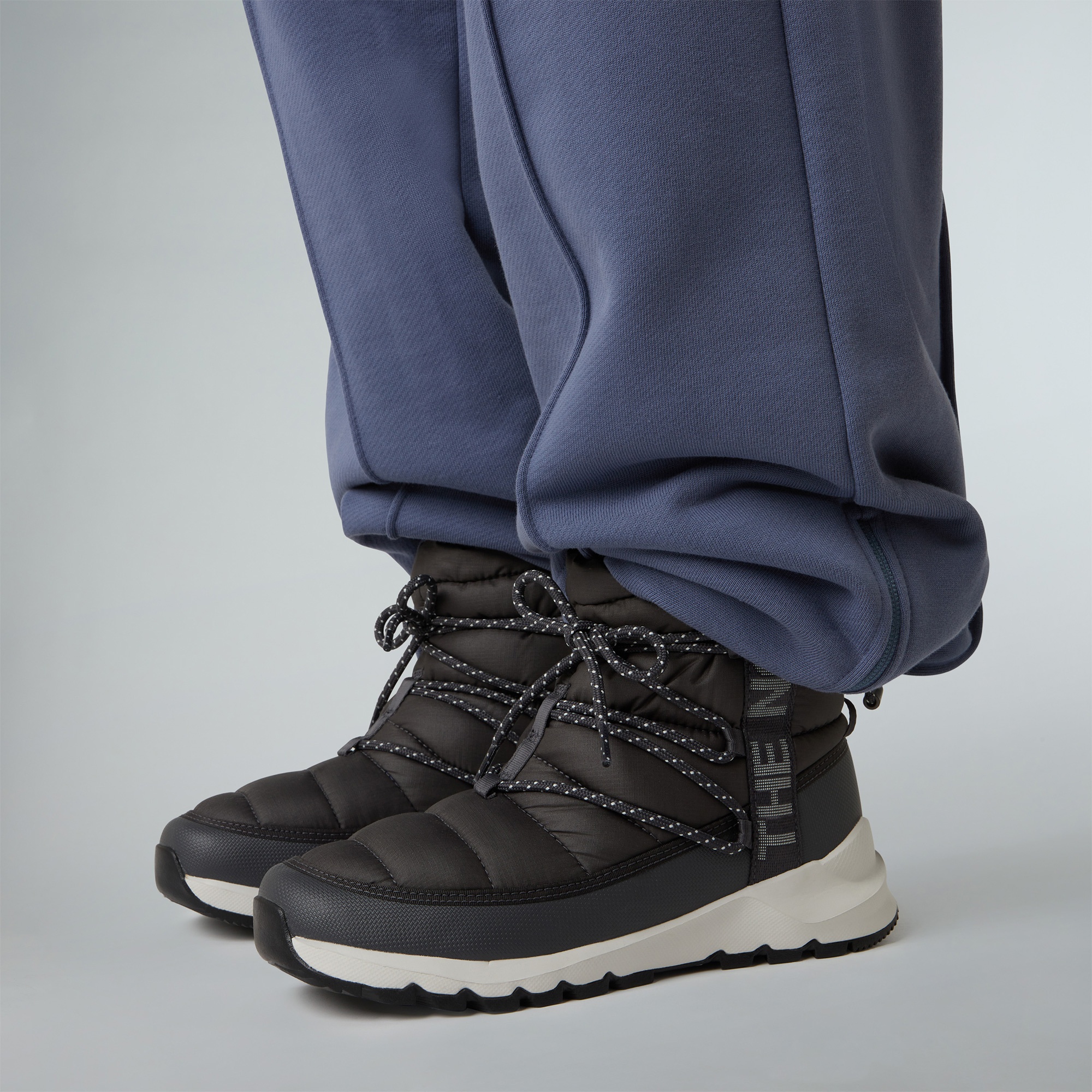The North Face Thermoball Lace Up Su Geçirmez Kadın Gri Bot
