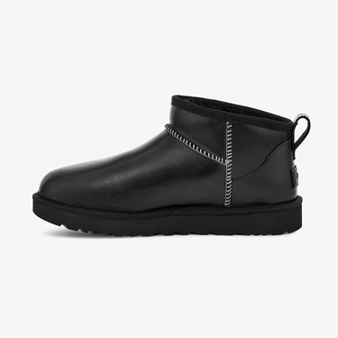  UGG Classic Ultra Mini Lthr Regen Kadın Siyah Bot