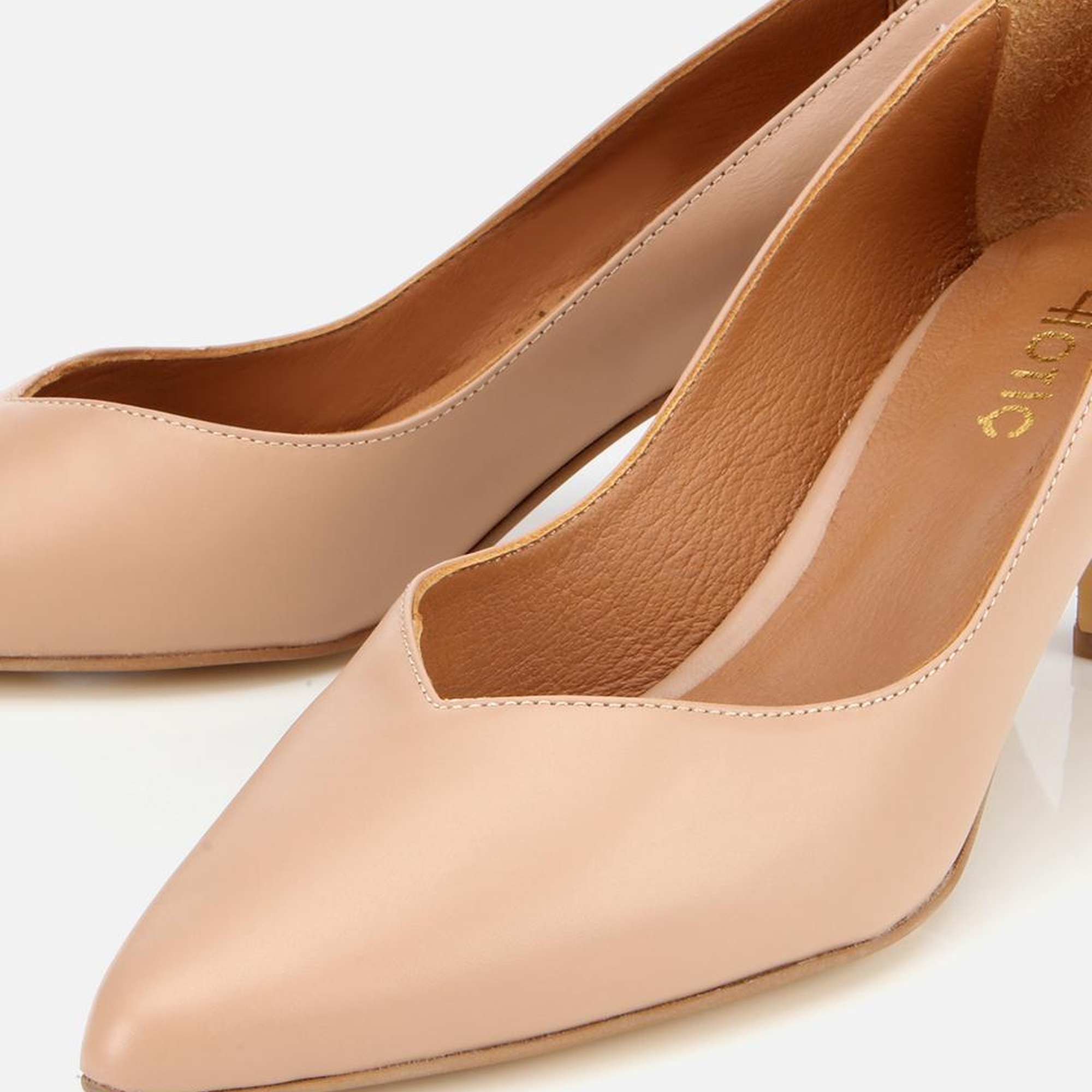 Kadın Deri Bej İnce Topuklu Stiletto