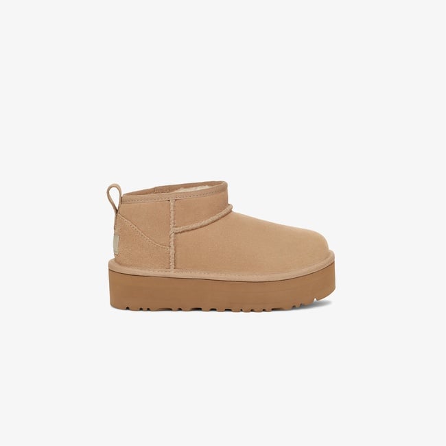  UGG Classic Ultra Mini Platform Çocuk Kum Rengi Bot