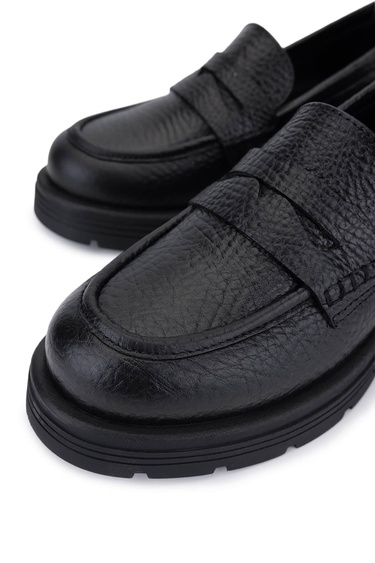  Tamer Tanca Kadın Hakiki Deri Siyah Jumbo Loafer Ayakkabı