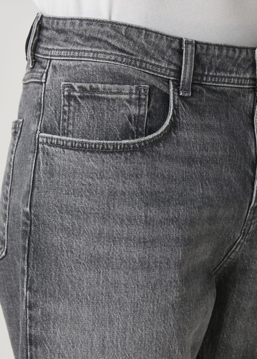  Beymen Club Erkek Gri Yıkamalı Tapered Fit Jean Pantolon
