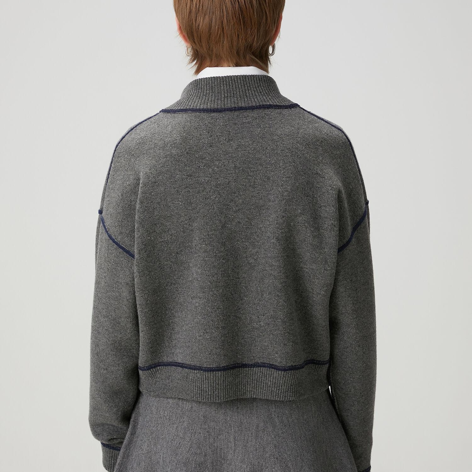 Beymen Club Kadın Gri Lacivert İşlemeli Logolu Hırka