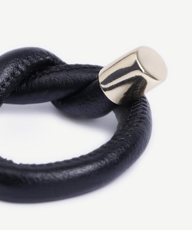  YARGICI Deri Görünümlü Ve Düğüm Formlu Toka