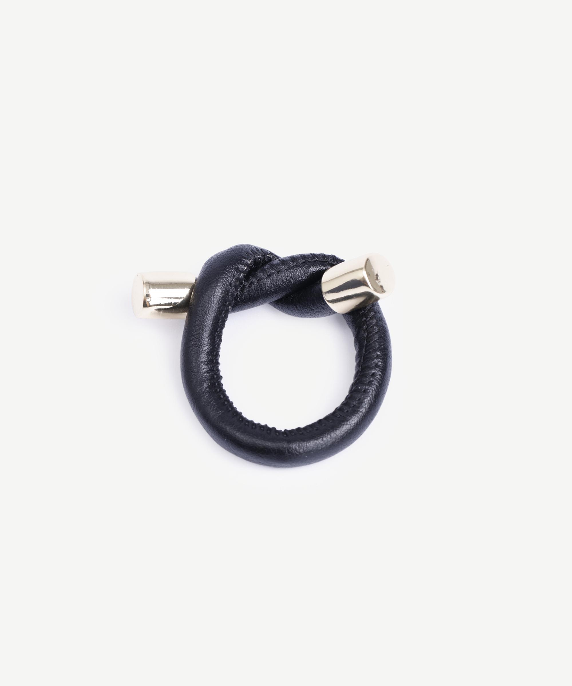  YARGICI Deri Görünümlü Ve Düğüm Formlu Toka