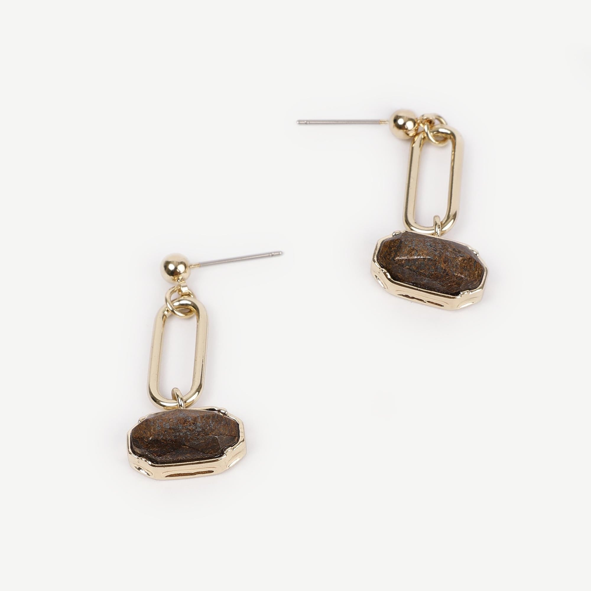 YARGICI Doğal Taş Detaylı Sallantılı Küpe