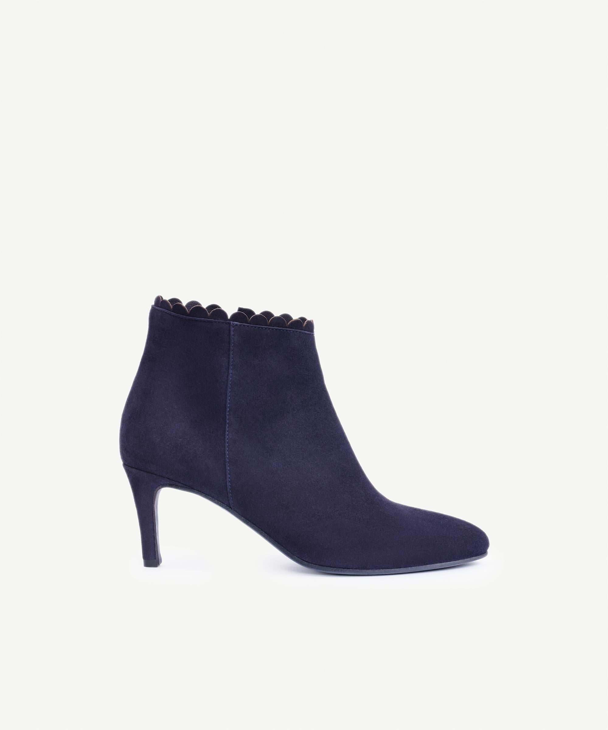  YARGICI Fermuarlı Deri Topuklu Ayakkabı