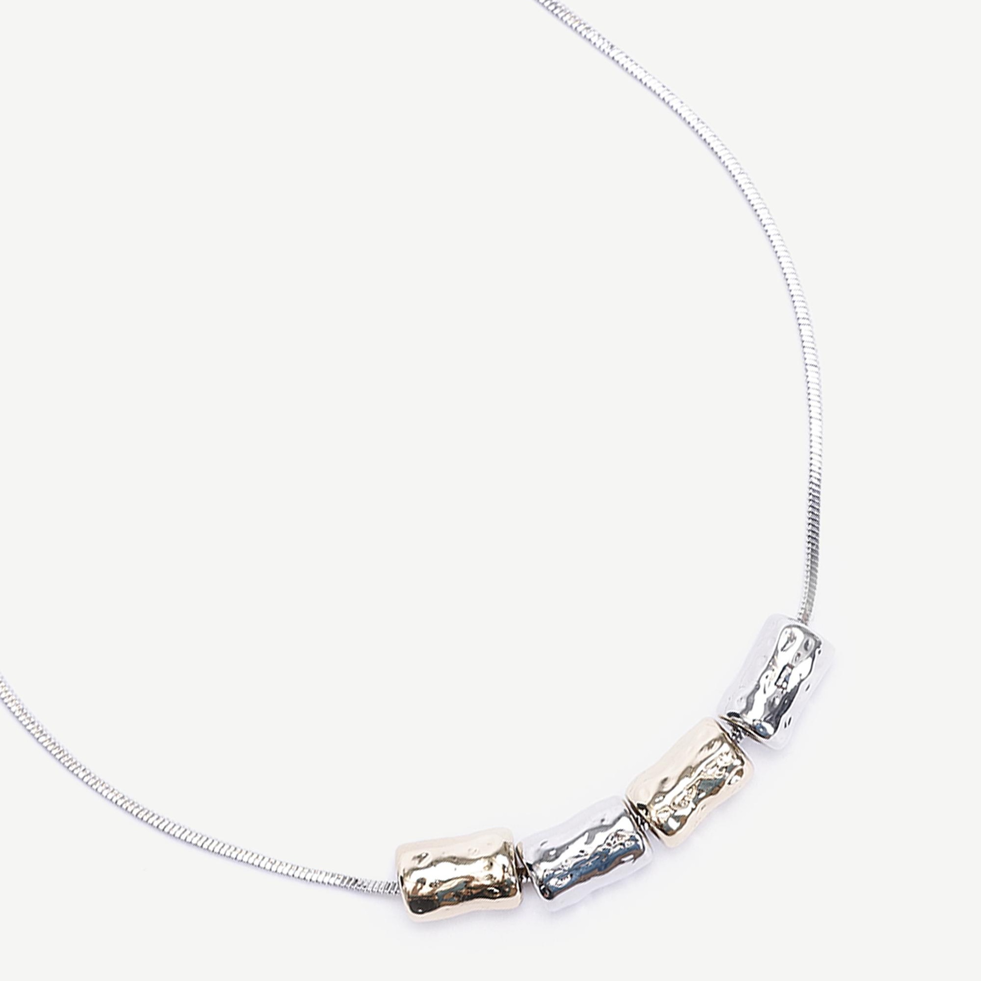 YARGICI İri Metal Boncuklu Kolye