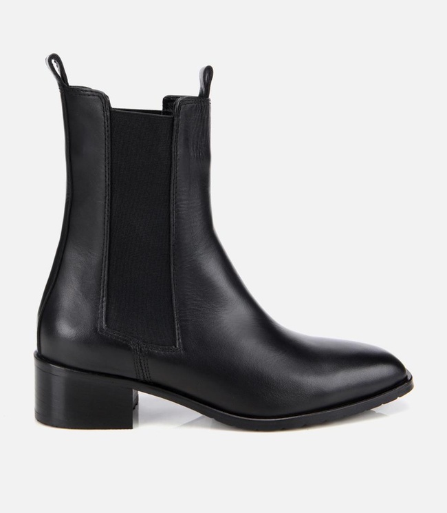  Kadın Deri Siyah Lastik Detaylı Düz Bot