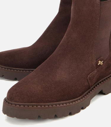  Kadın Süet Deri Kahverengi Lastik Detaylı Düz Bot