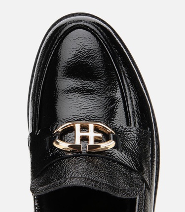  Kadın Rugan Deri Siyah Tokalı Klasik Loafer