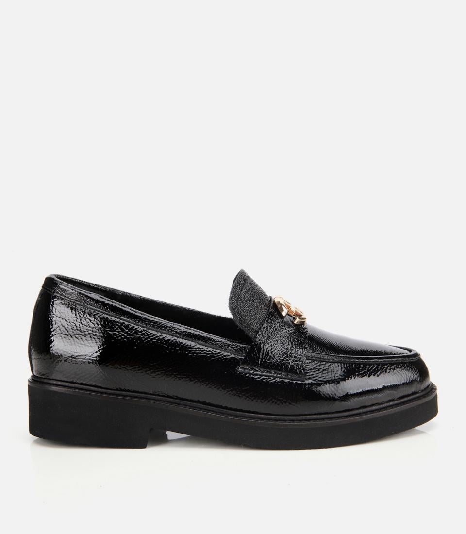  Kadın Rugan Deri Siyah Tokalı Klasik Loafer