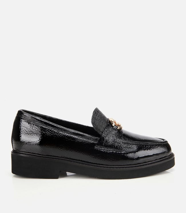  Kadın Rugan Deri Siyah Tokalı Klasik Loafer