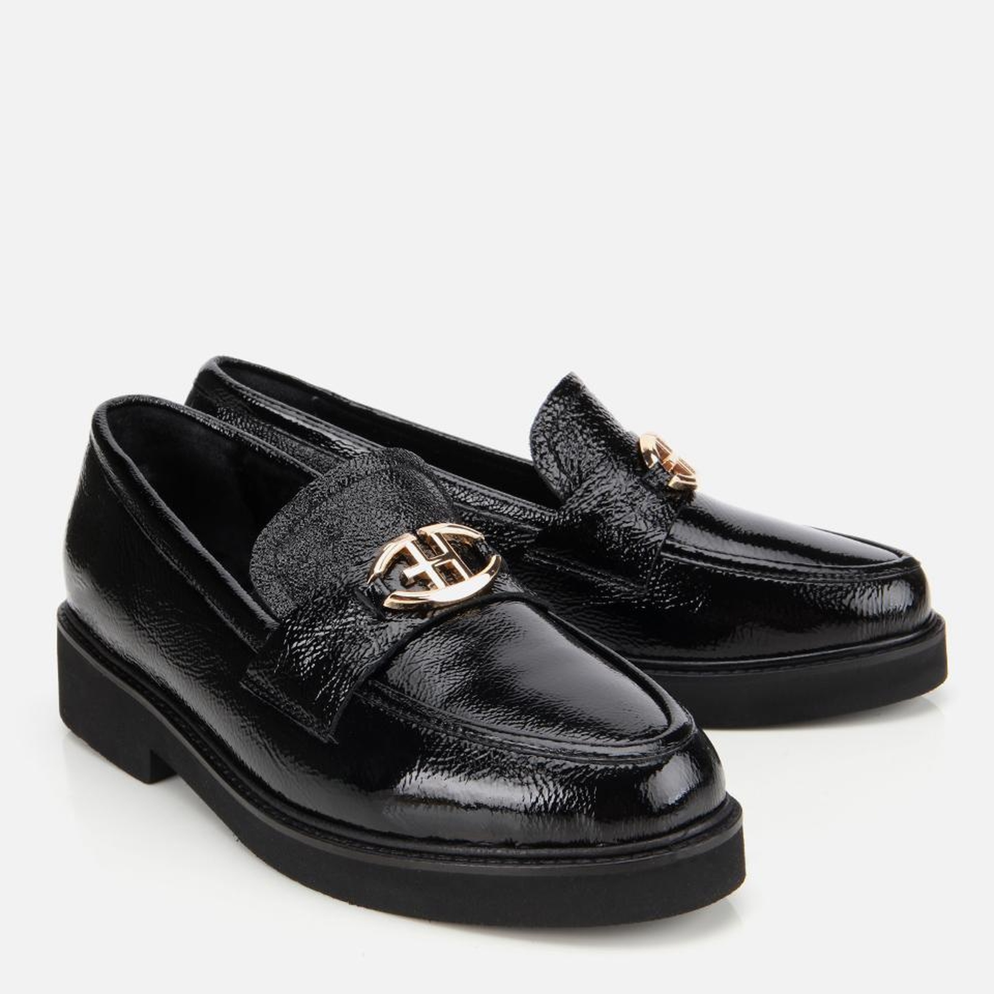 Kadın Rugan Deri Siyah Tokalı Klasik Loafer