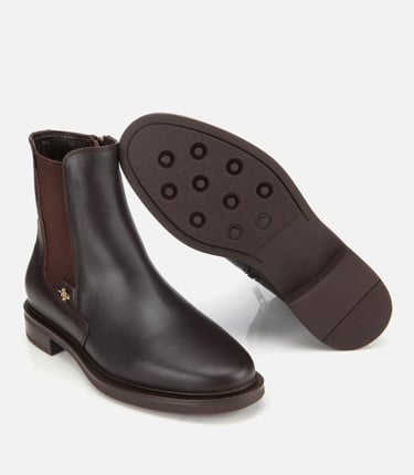  Kadın Deri Kahverengi Lastik Detaylı Bilekte Düz Bot