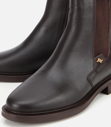  Kadın Deri Kahverengi Lastik Detaylı Bilekte Düz Bot