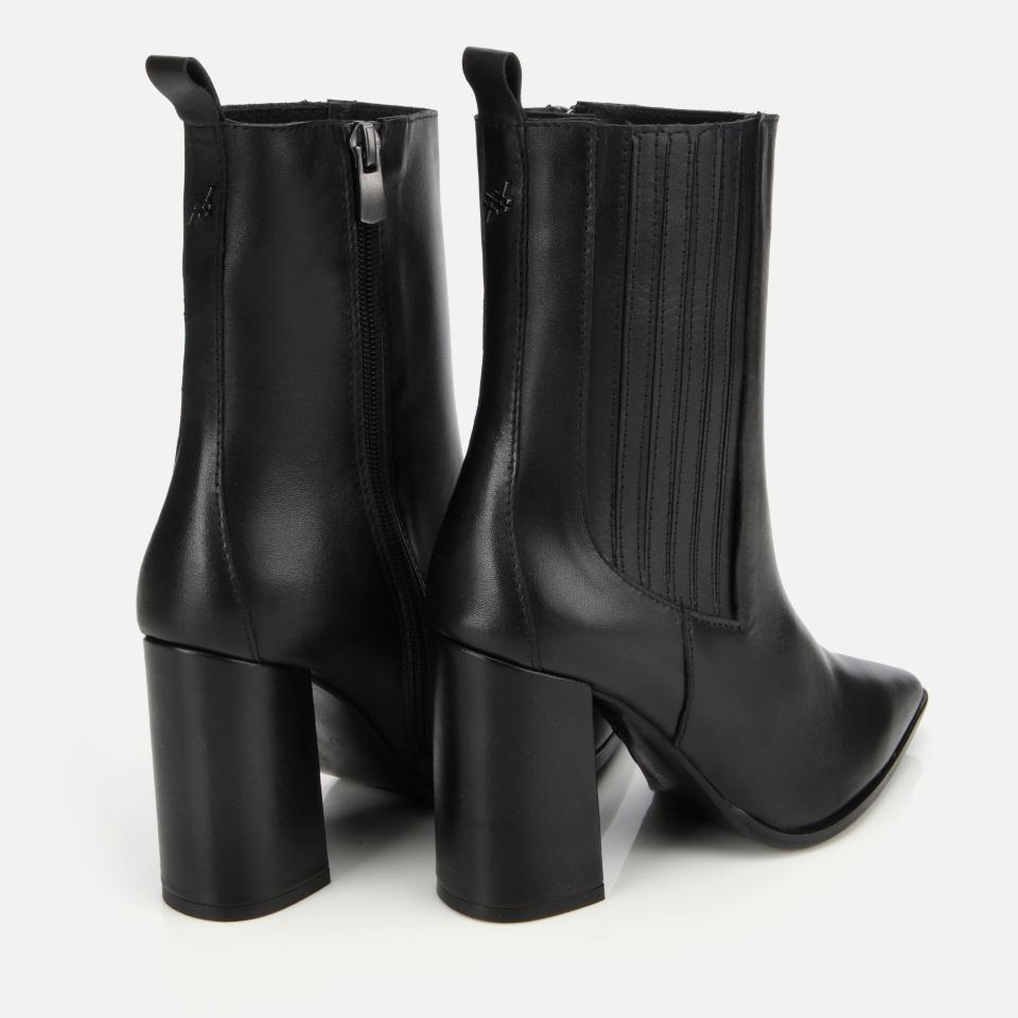 Kadın Deri Siyah Lastik Detaylı Topuklu Bot