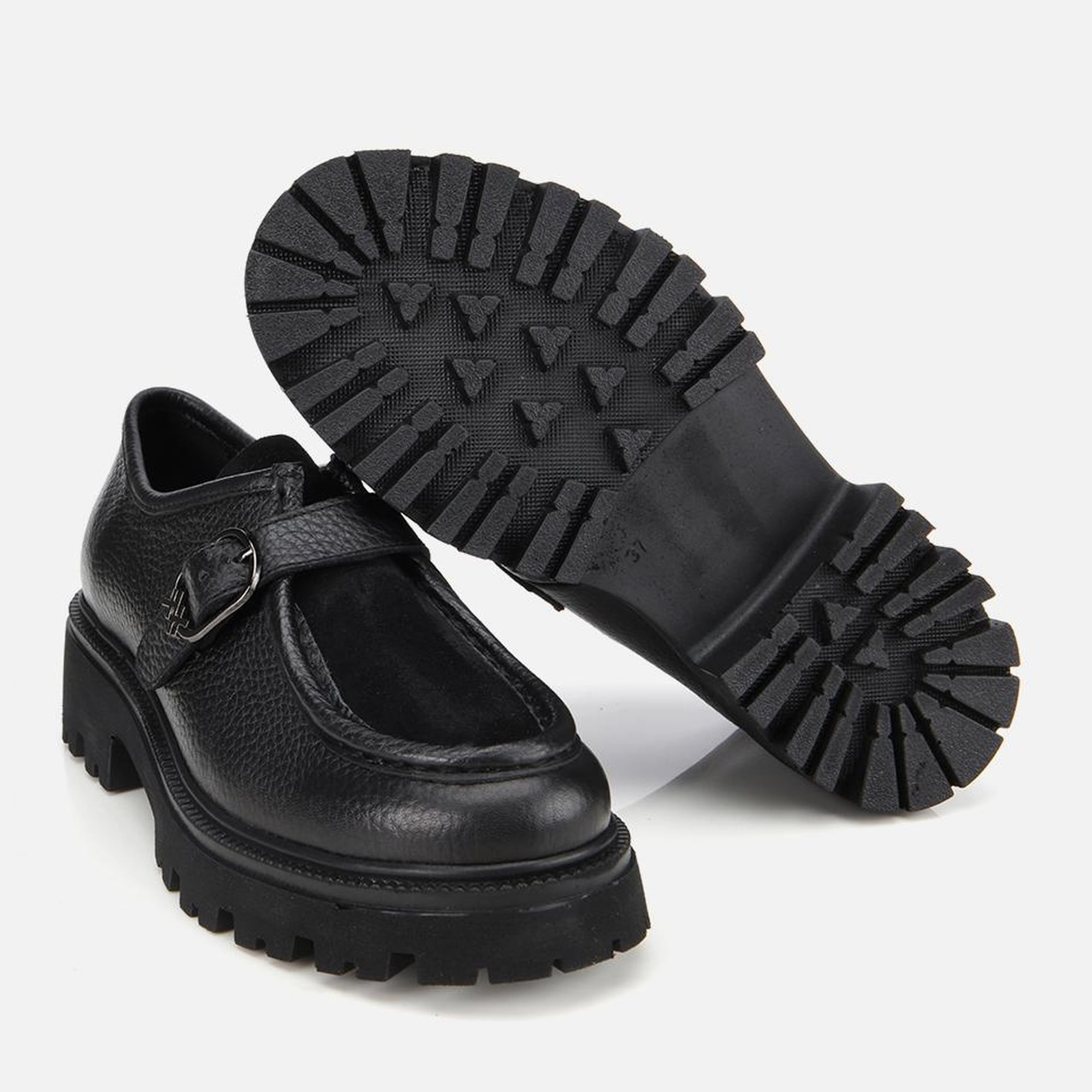 Kadın Süet Deri Siyah Toka Detaylı Yüksek Tabanlı Günlük Loafer