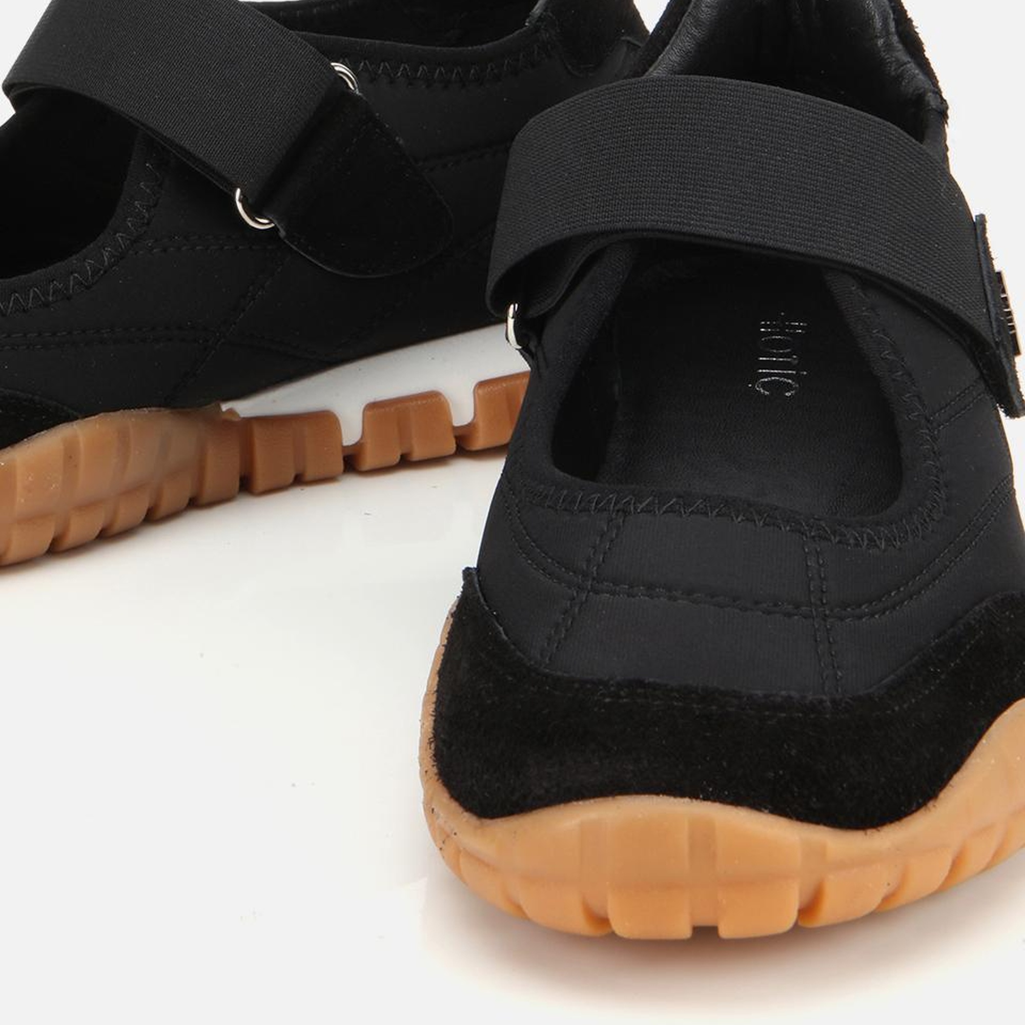 Kadın Süet Deri Siyah Rahat Tabanlı Comfort Ayakkabı