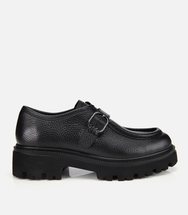  Kadın Deri Siyah Toka Detaylı Yüksek Tabanlı Günlük Loafer