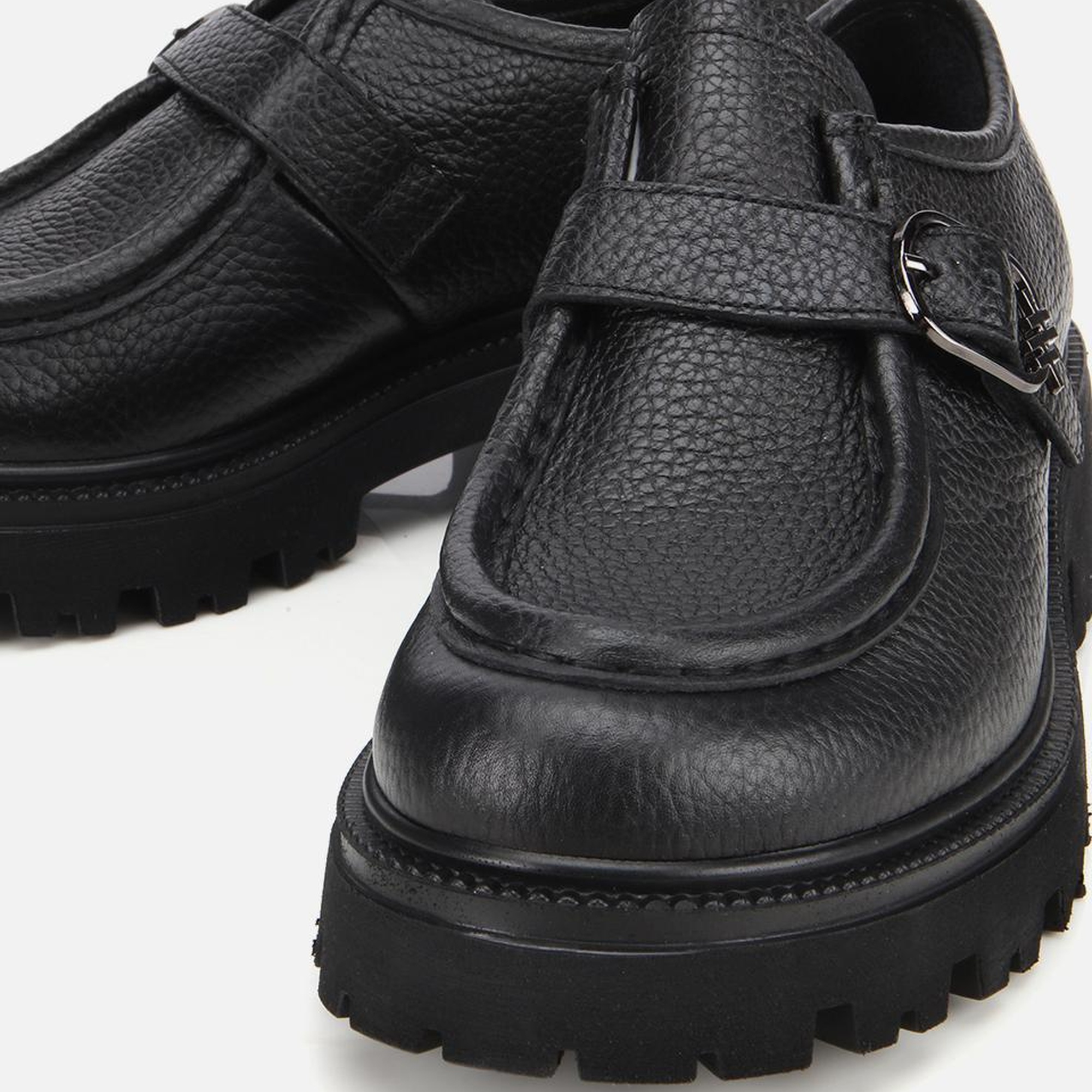 Kadın Deri Siyah Toka Detaylı Yüksek Tabanlı Günlük Loafer