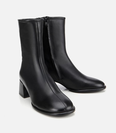  Kadın Deri Siyah Bilekte Topuklu Bot