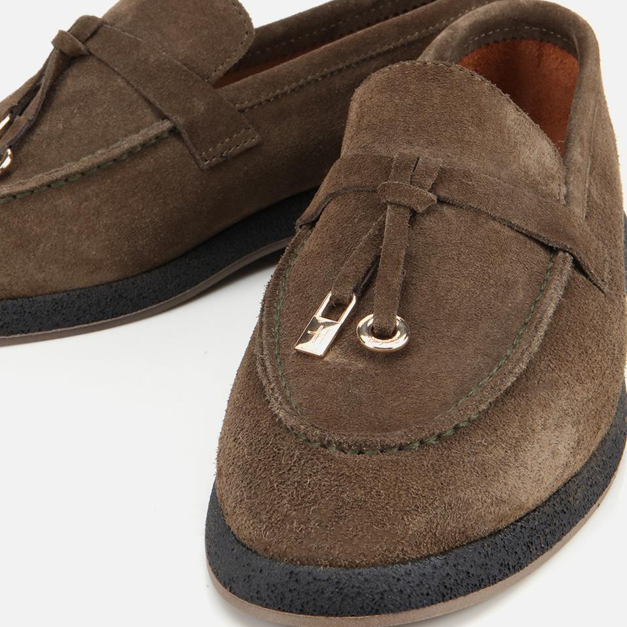 Kadın Süet Deri Haki Gold Aksesuarlı Klasik Loafer