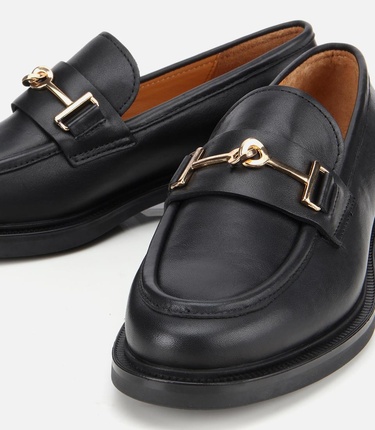  Kadın Deri Siyah Tokalı Klasik Loafer