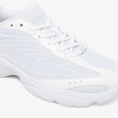  Lacoste Storm 96 2K Lite Kadın Beyaz Sneaker