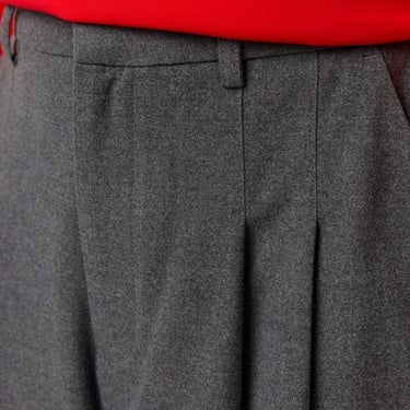  Lacoste Kadın Gri Bermuda Şort