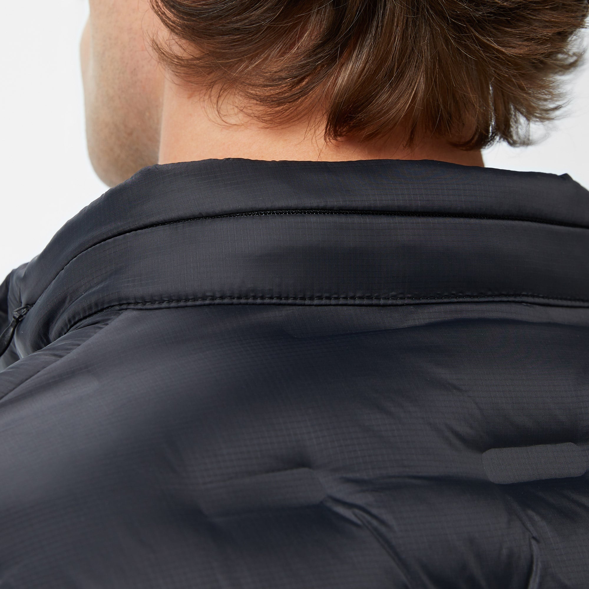 Lacoste Erkek Dik Yaka Kapitone Siyah Mont