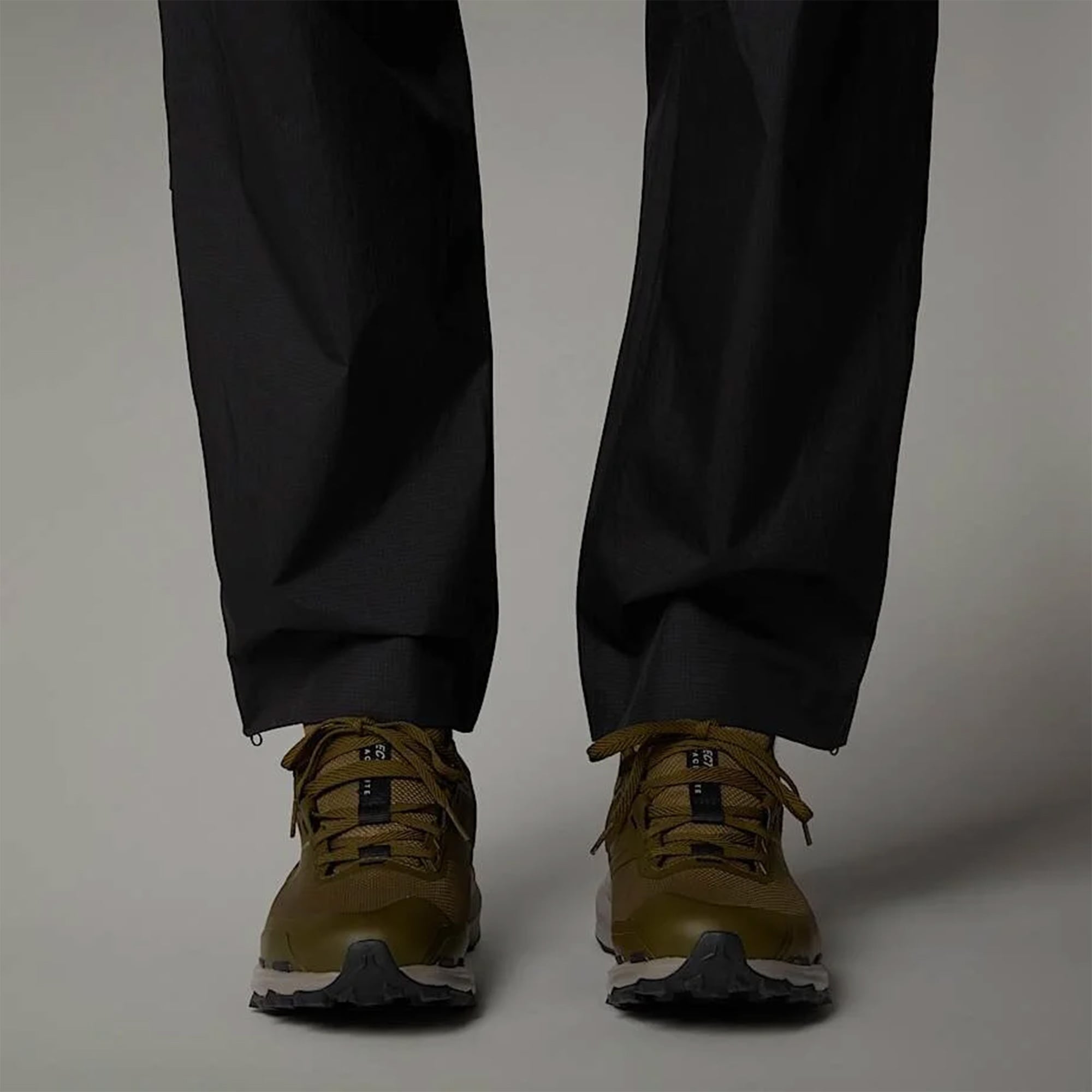 The North Face Vectiv Fastpack Lite Waterproof Erkek Siyah Koşu Ayakkabısı