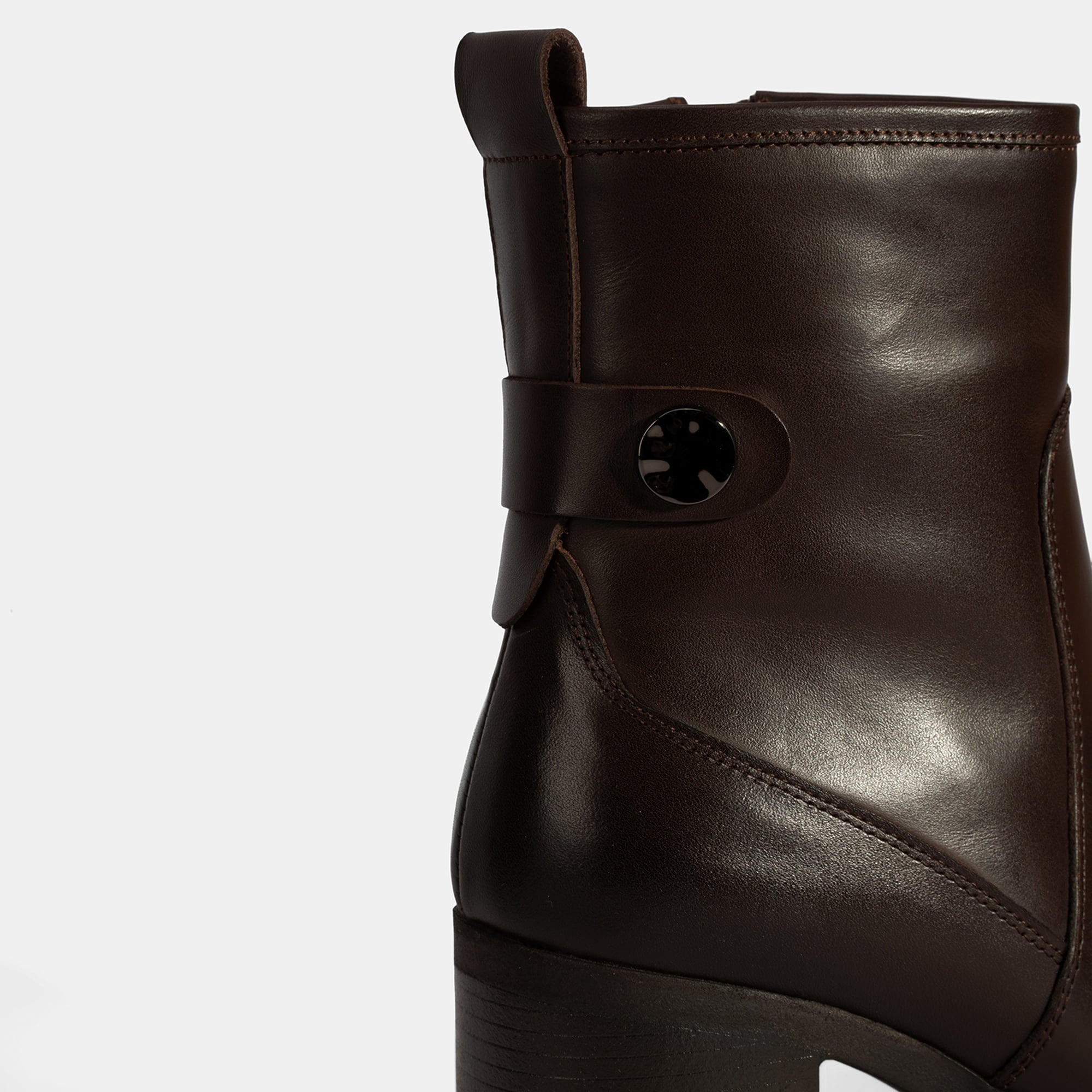 Kadın Kahve Kalın Topuklu Deri Bot