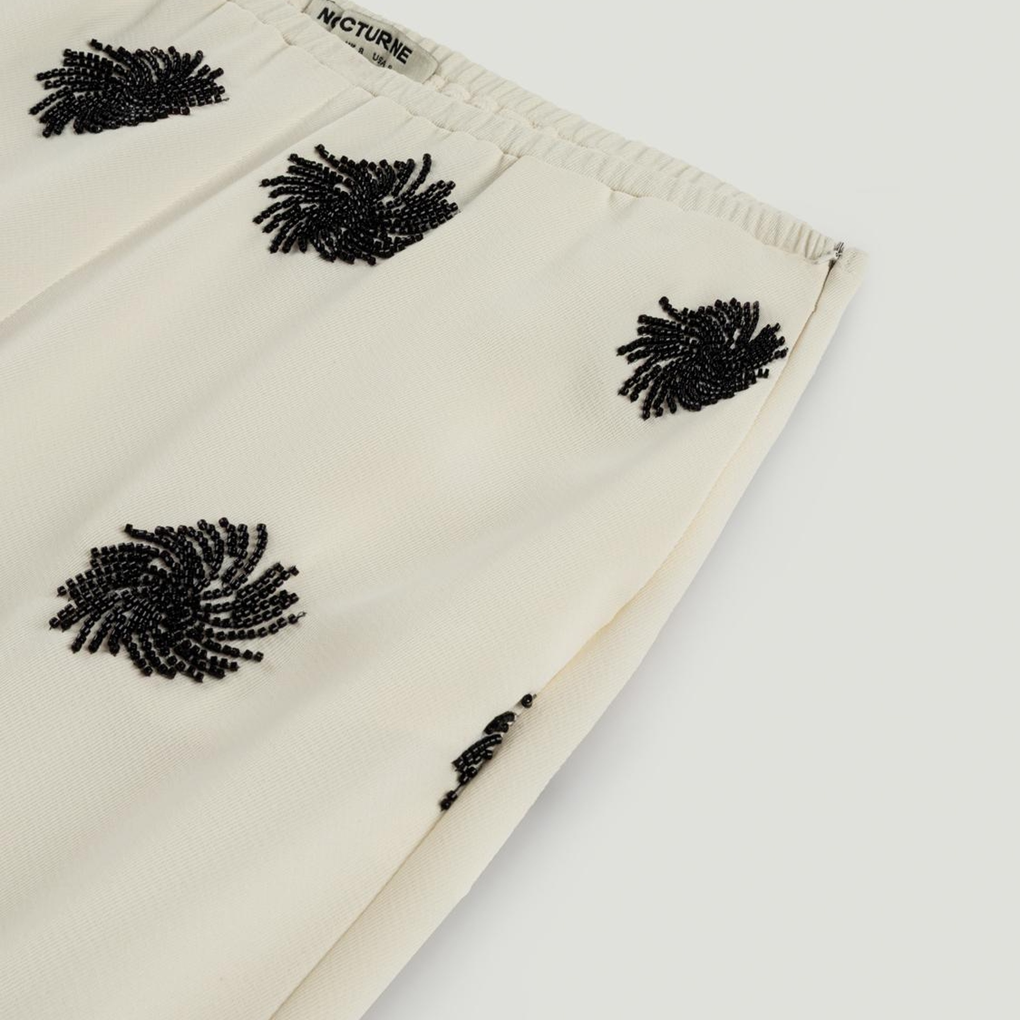 Boncuk Brodeli Pantolon