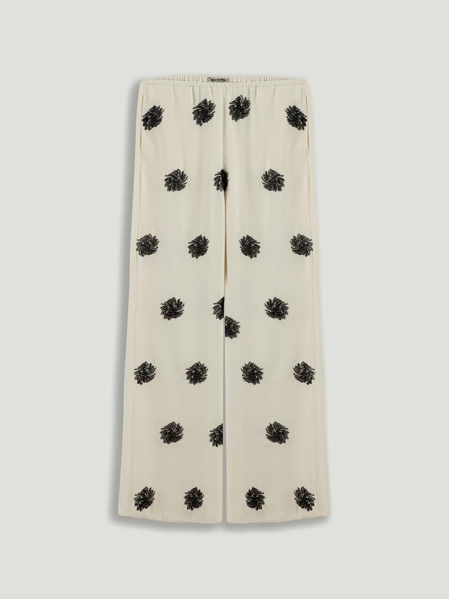  Boncuk Brodeli Pantolon