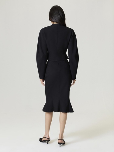  Asimetrik Düğme Kapamalı Ceket