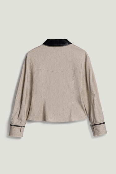  Deri ve Fermuar Detaylı Gömlek